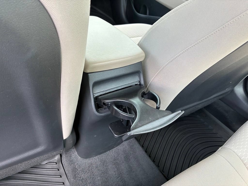2020 Hyundai Elantra Value Edition - Photo 51
