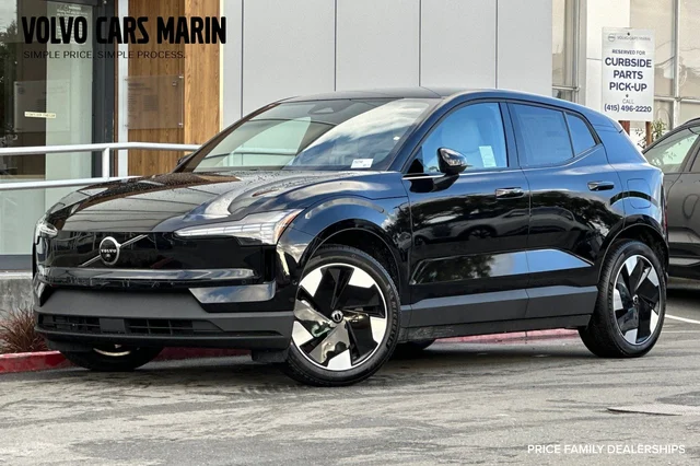 2026 Volvo EX30 2026 Volvo EX30 Twin Motor Ultra SUV