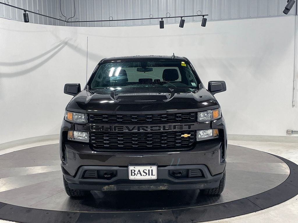 Used 2019 Brown Chevrolet Custom image 9