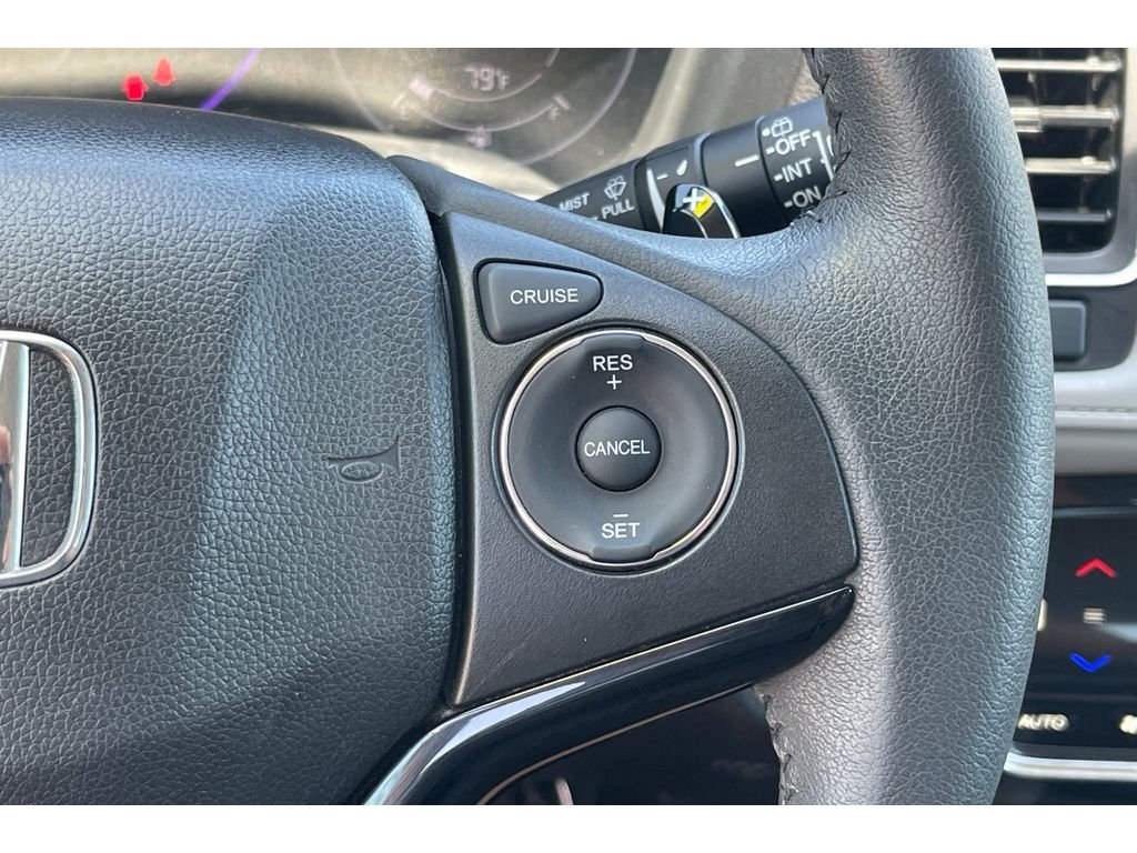 Used 2018 White Orchid Pearl Honda EX-L Navi image 38