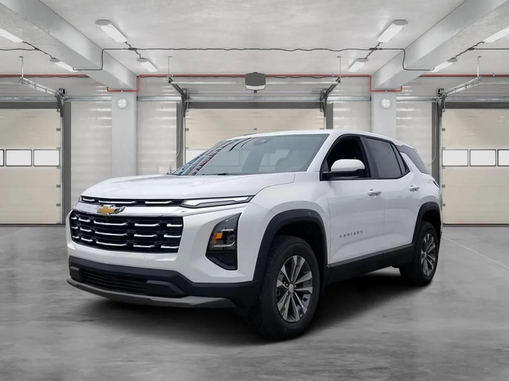 2026 Chevrolet Equinox LT - Photo 8