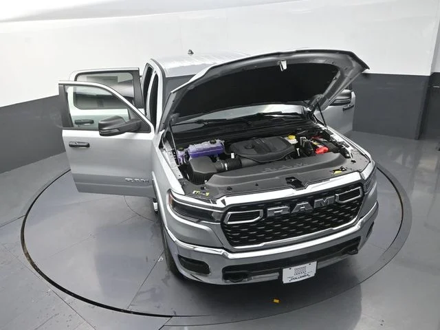 New 2026 Silver Zynith Exterior Paint RAM Big Horn/Lone Star image 30