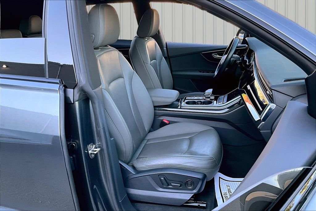 Used 2020 Gray Audi 55 Premium Plus image 29