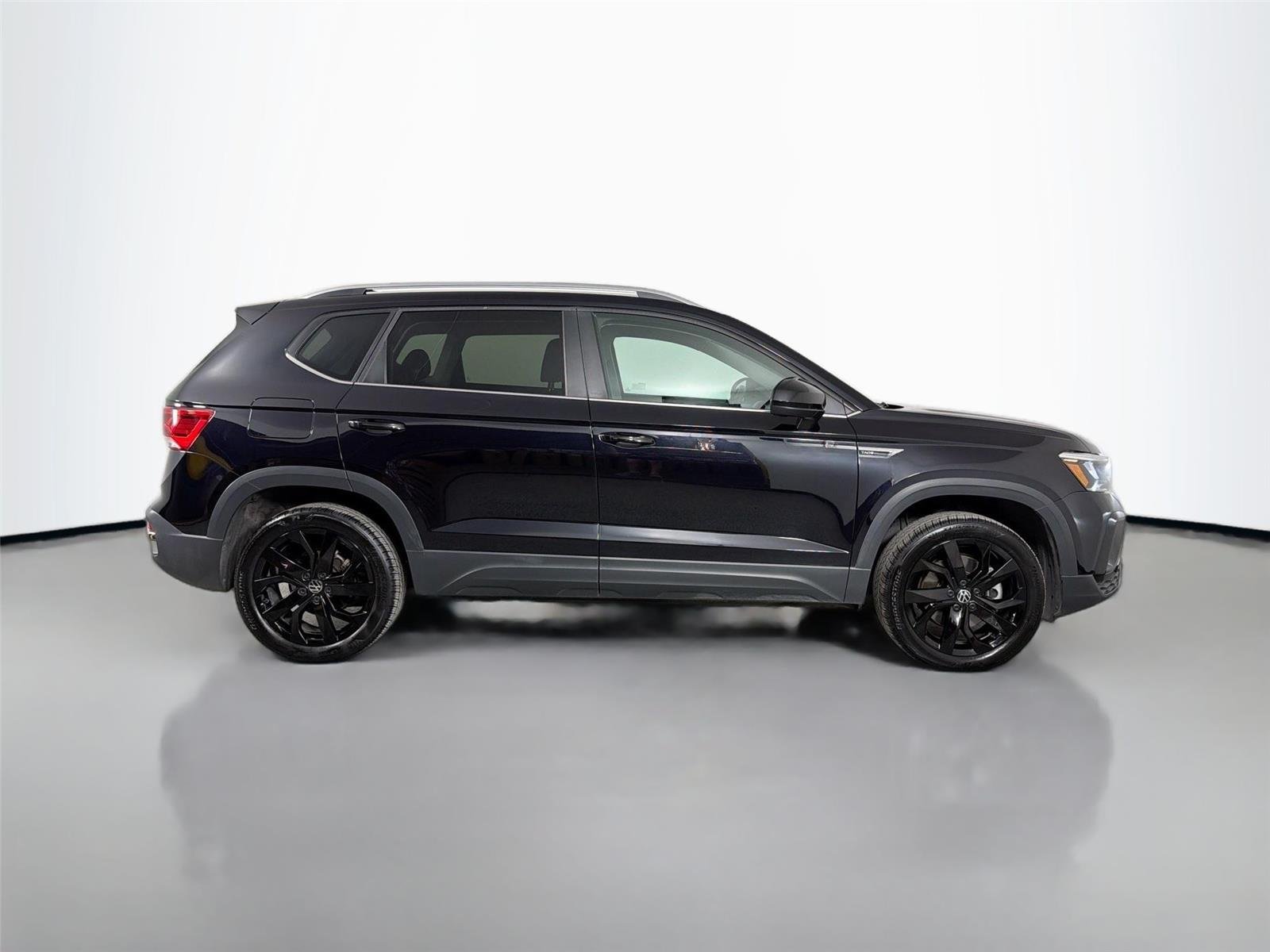 Certified Used 2024 Deep Black Pearl Volkswagen SE image 4