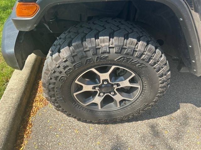 Used 2021 Black Clearcoat Jeep Unlimited Rubicon image 13