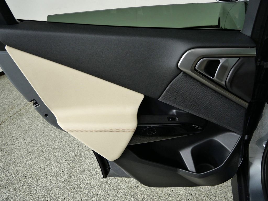 Used 2026 Skyscraper Grey Metallic BMW 30 xDrive image 30