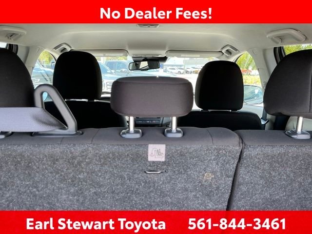 Used 2024 Gray Mitsubishi 2.0 ES image 13