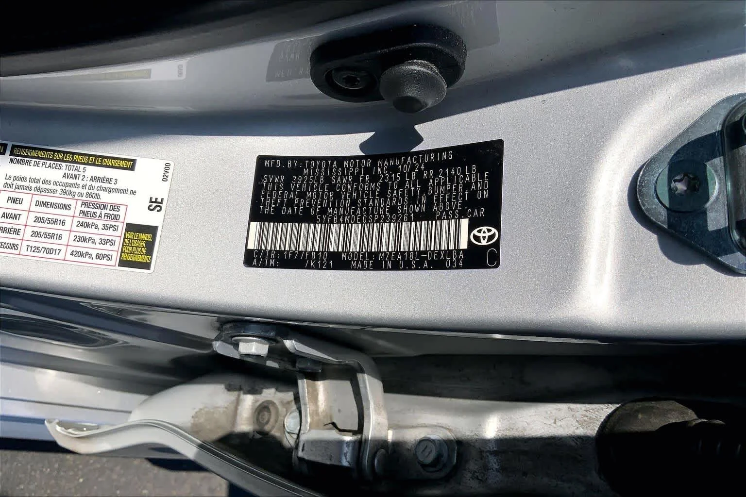 Certified Used 2025 Classic Silver Metallic Toyota LE image 34