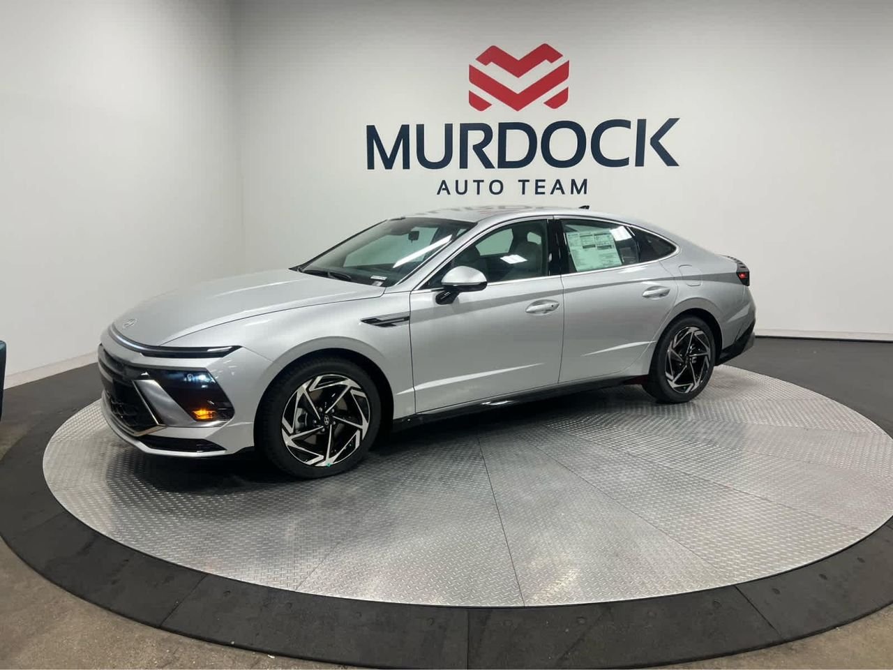 New 2026 Aero Silver Hyundai SEL Sport image 2