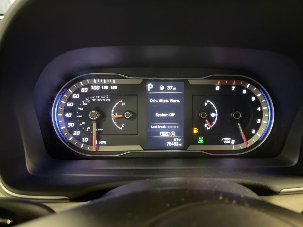 Used 2024 Black Hyundai SEL image 21