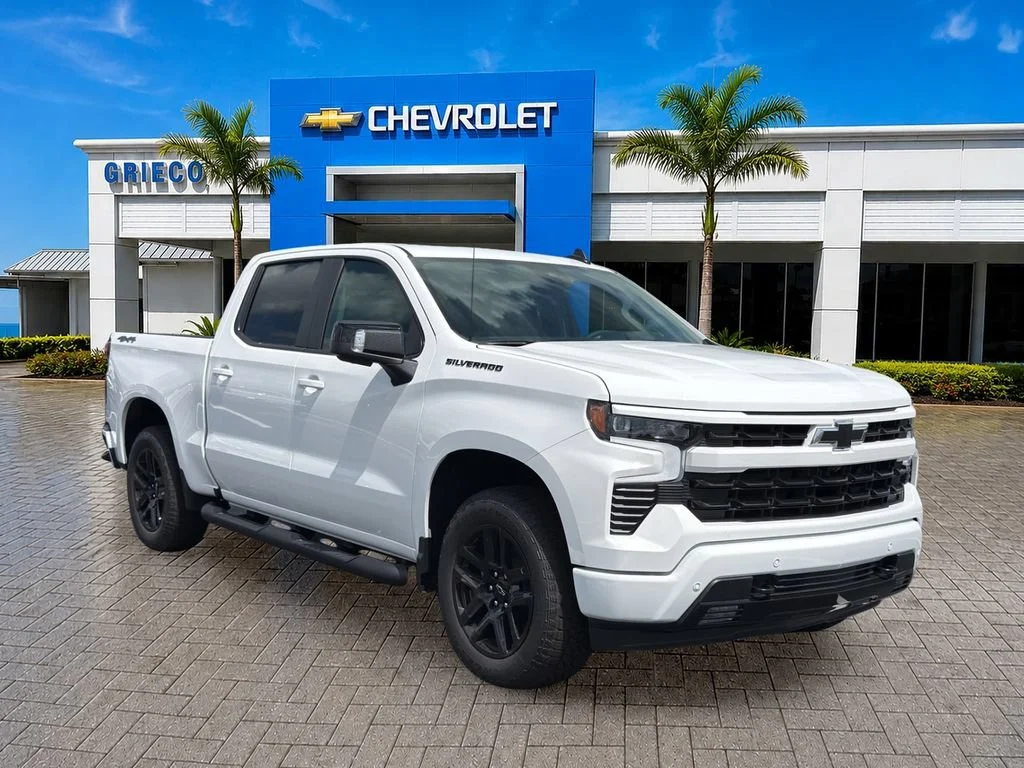 New 2026 Summit White Chevrolet RST image 1