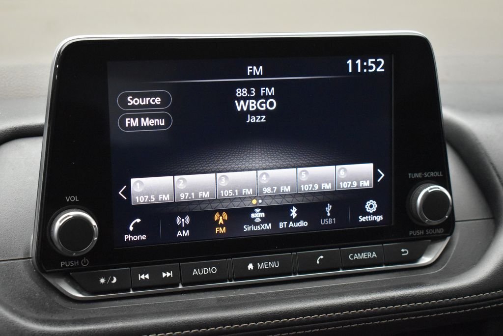Used 2023 Blue Nissan SV image 16