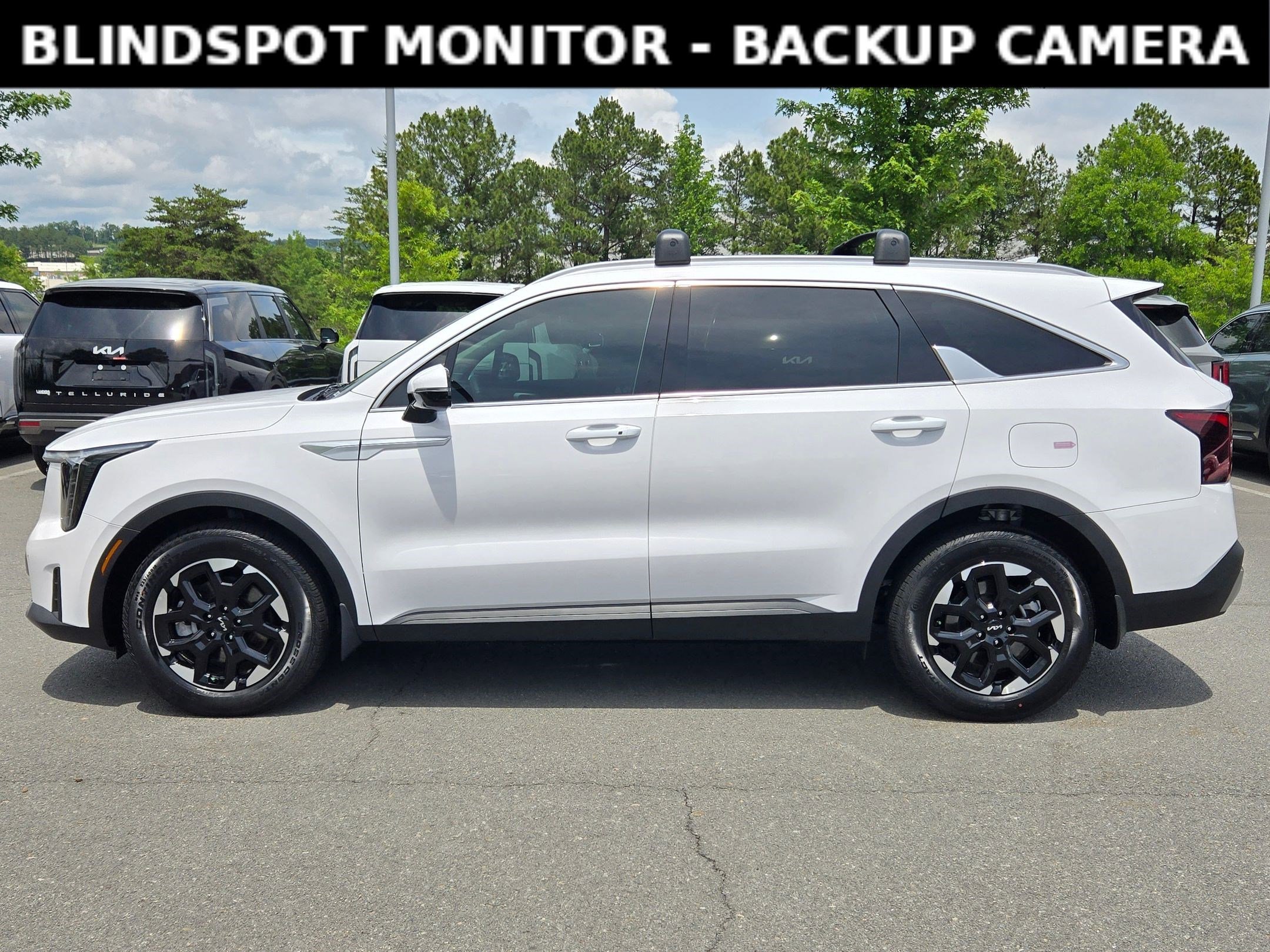 Used 2025 Glacial White Pearl Kia S image 4