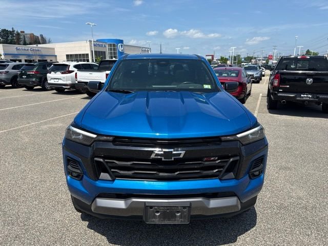 Used 2023 Blue Chevrolet Z71 image 3