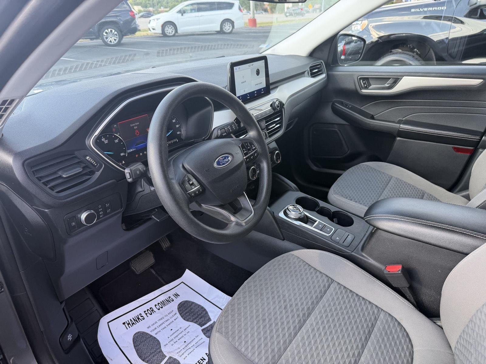 Used 2022 Oxford White Ford SE Hybrid image 13