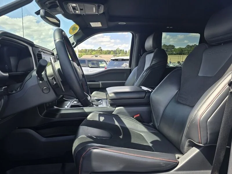 Used 2025 Agate Black Metallic Ford Raptor image 11