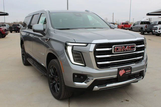 New 2026 Silver GMC Elevation image 5