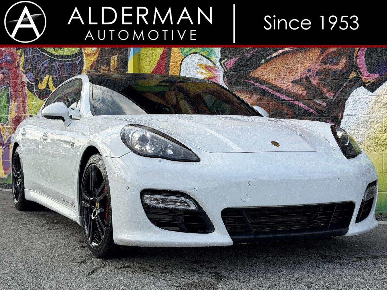 2013 Porsche Panamera GTS