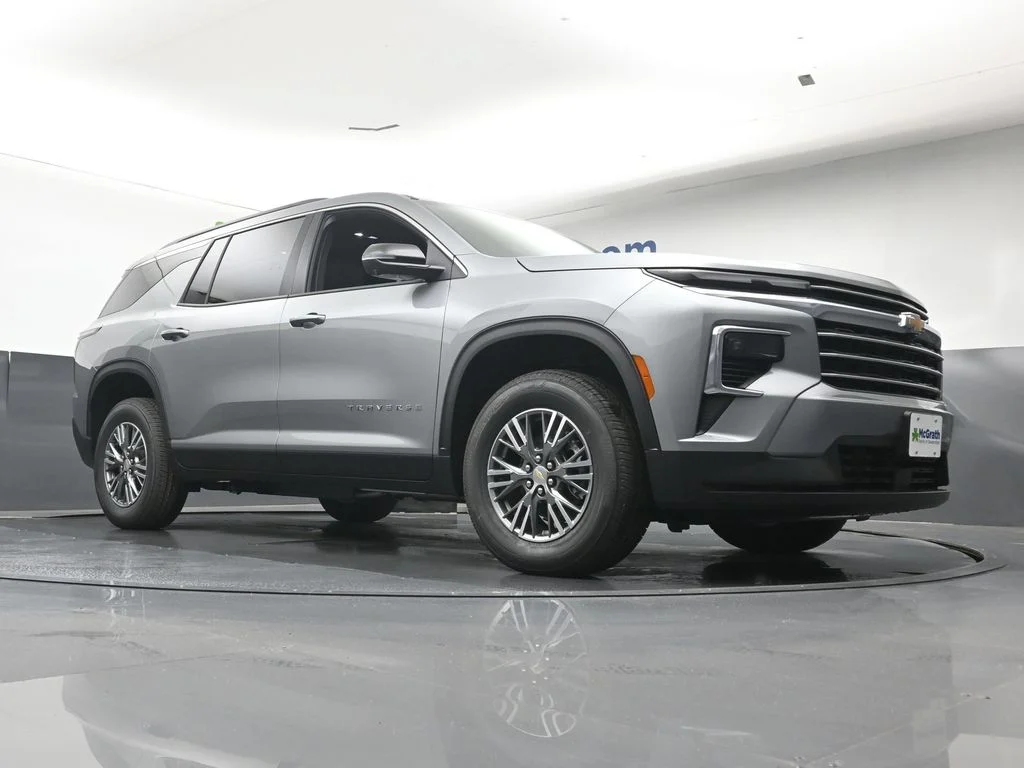 2026 Chevrolet Traverse LT - Photo 26