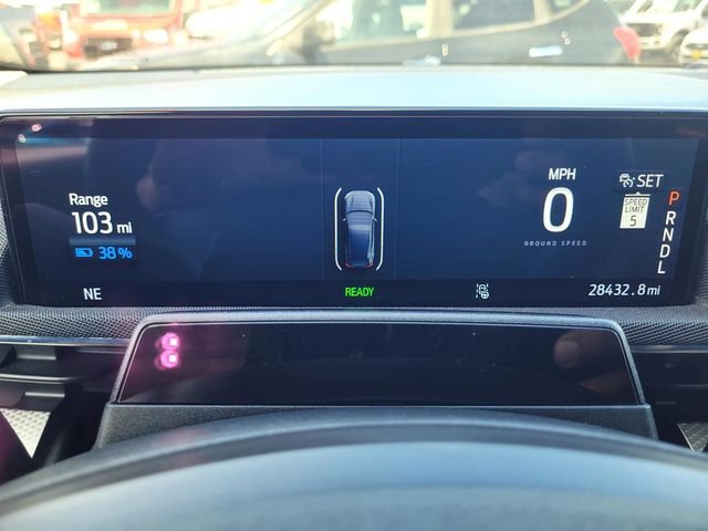 Used 2023 Black Ford Select image 21