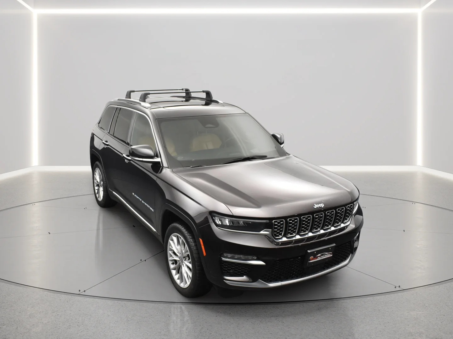 Used 2022 Ember Pearlcoat Jeep Summit image 15