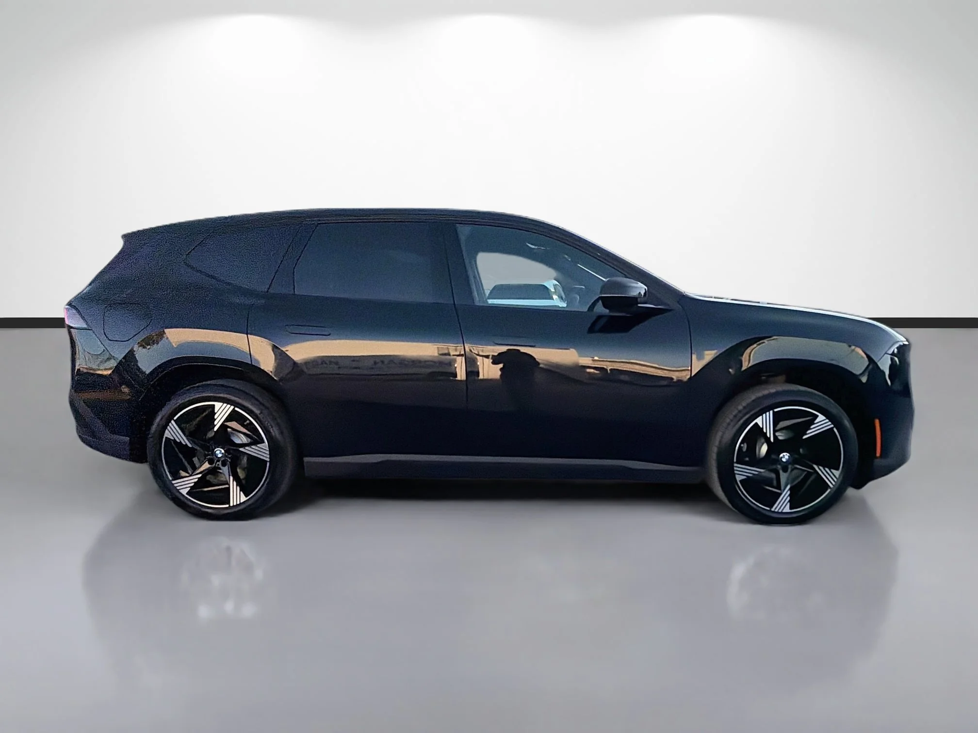 New 2027 Black Sapphire Metallic BMW 50 xDrive image 2