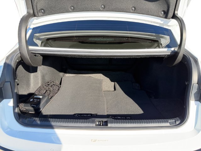Used 2021 White Lexus 350 F SPORT image 18