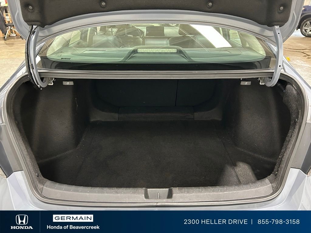 Used 2022 Sonic Gray Pearl Honda Touring image 29