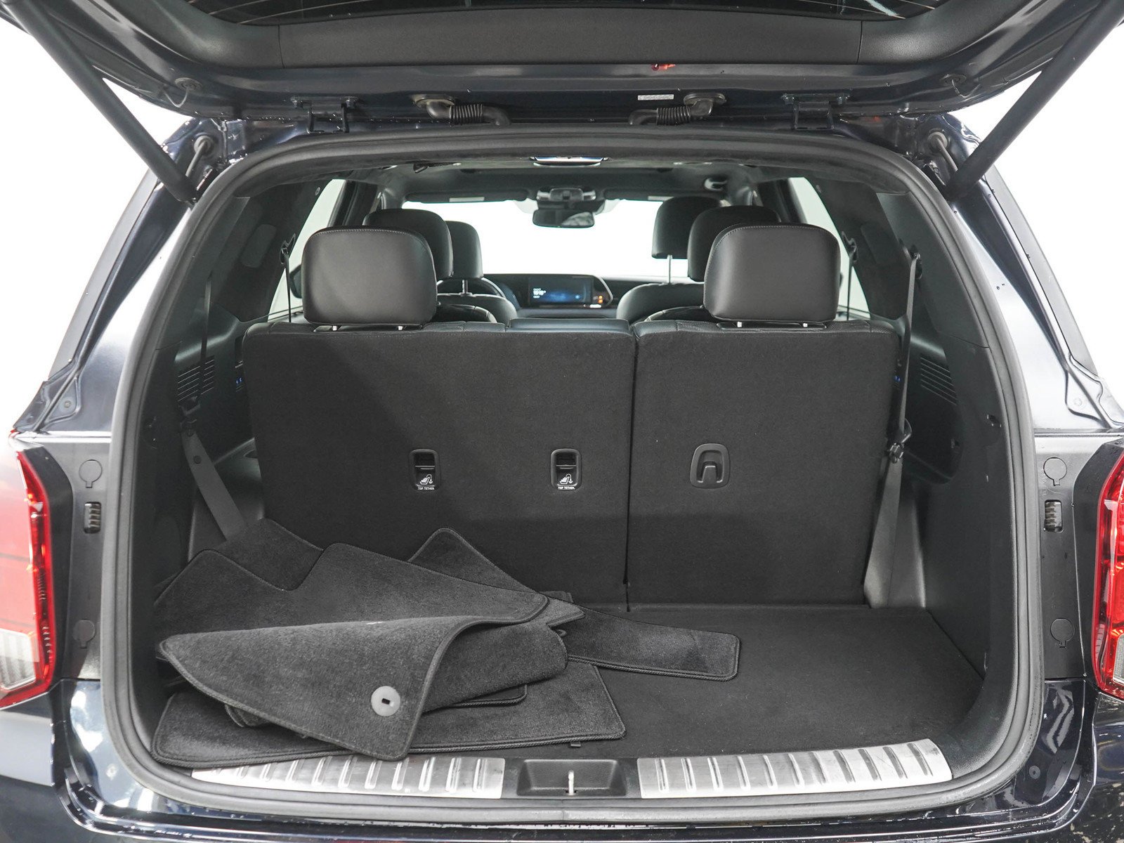 Used 2020 Moonlight Cloud Hyundai Limited AWD image 18
