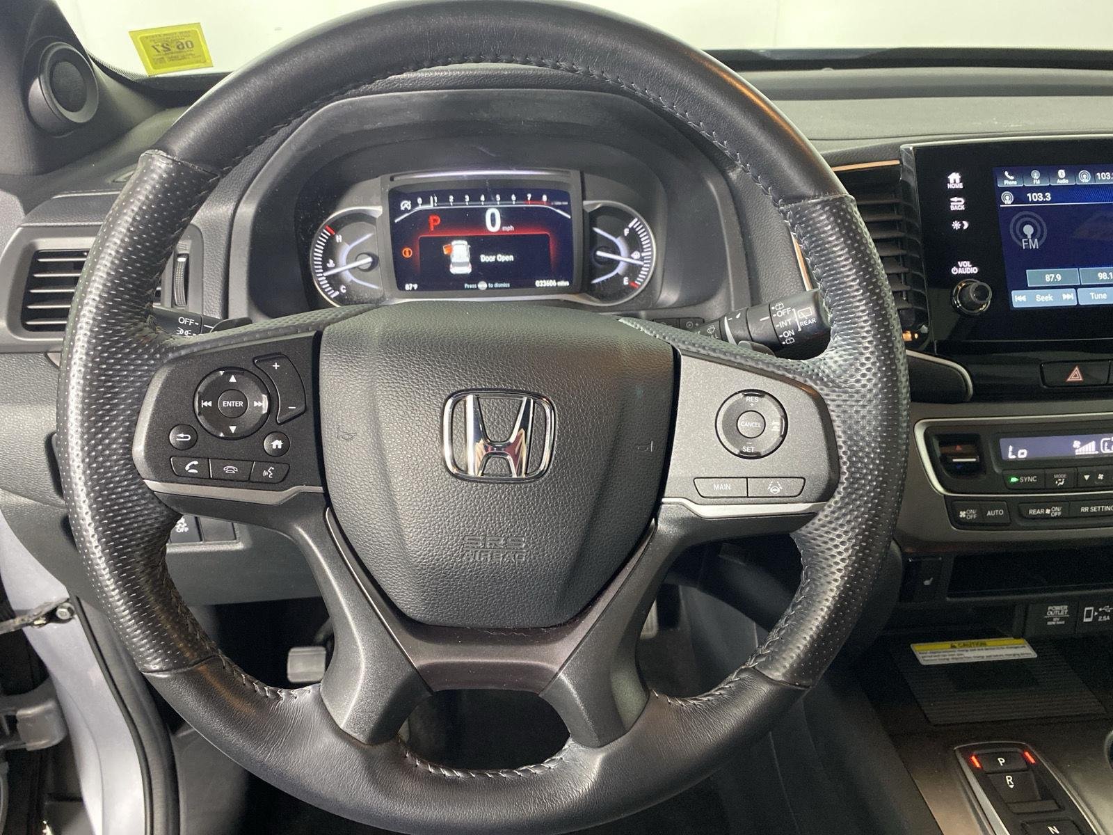 Used 2023 Lunar Silver Metallic Honda EX-L image 15