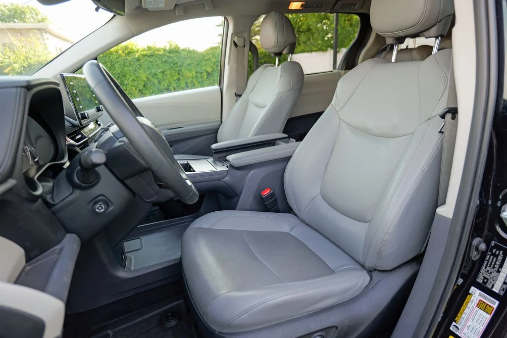 Used 2023 Midnight Black Metallic Toyota Limited image 21
