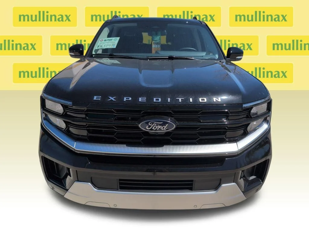 New 2026 Black Ford Platinum image 12