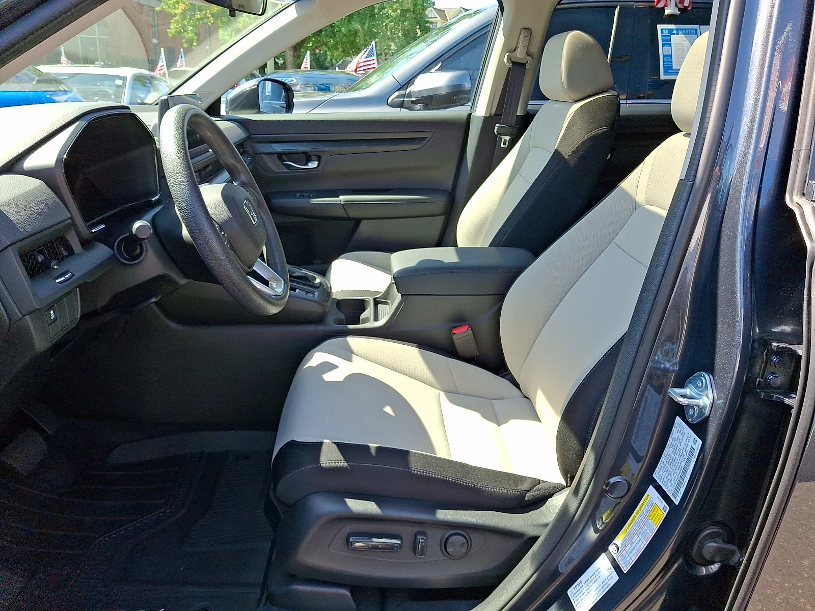 2024 Honda CR-V EX - Photo 12