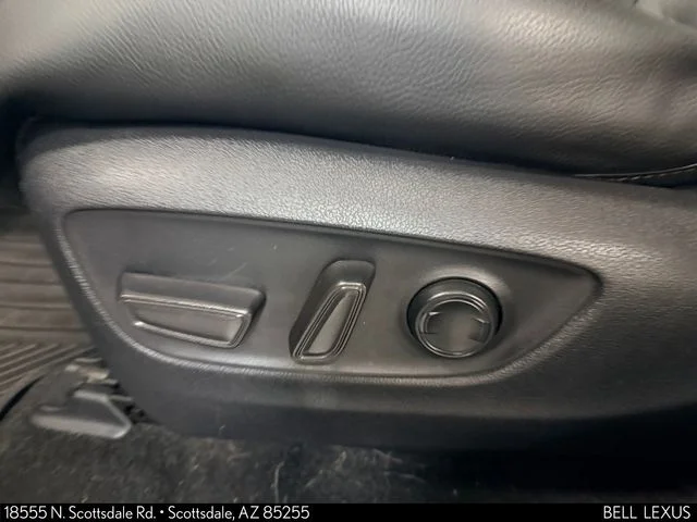 Used 2021 Black Toyota XLE image 17