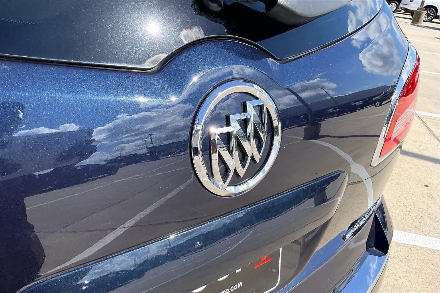 Used 2017 Dark Sapphire Blue Metallic Buick Convenience image 30