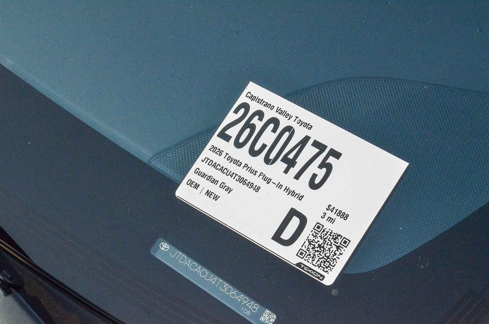 2026 Toyota Prius Plug-in Hybrid XSE - Photo 29