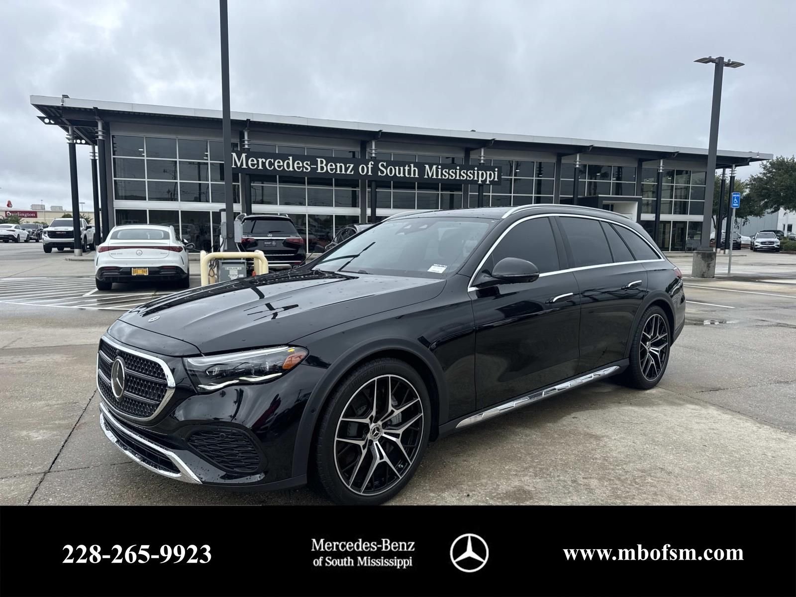 2025 Mercedes-Benz E-Class E450 4MATIC All-Terrain's photo
