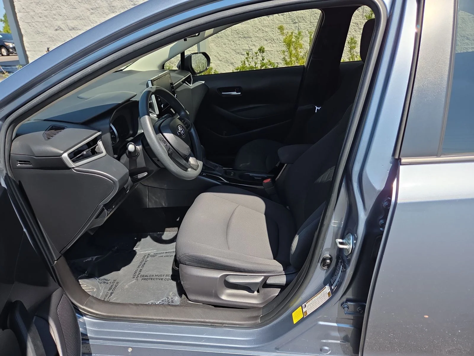 Used 2021 Celestite Toyota LE image 9