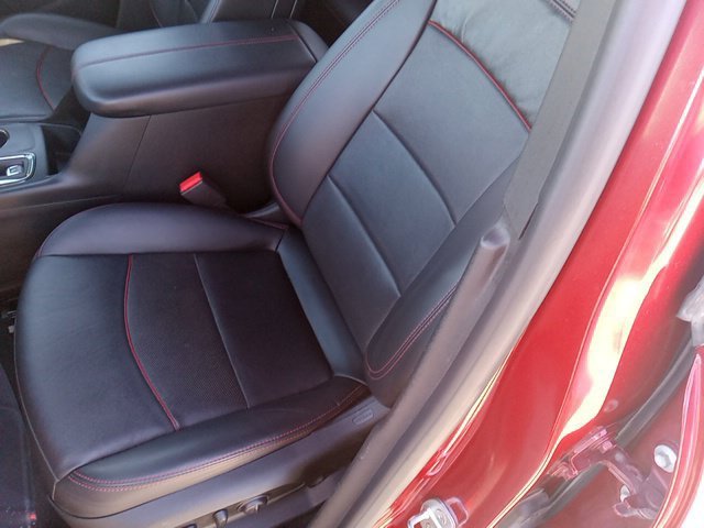 Used 2022 Chevrolet Equinox RS with VIN 2GNAXWEV6N6143533 for sale in Kansas City