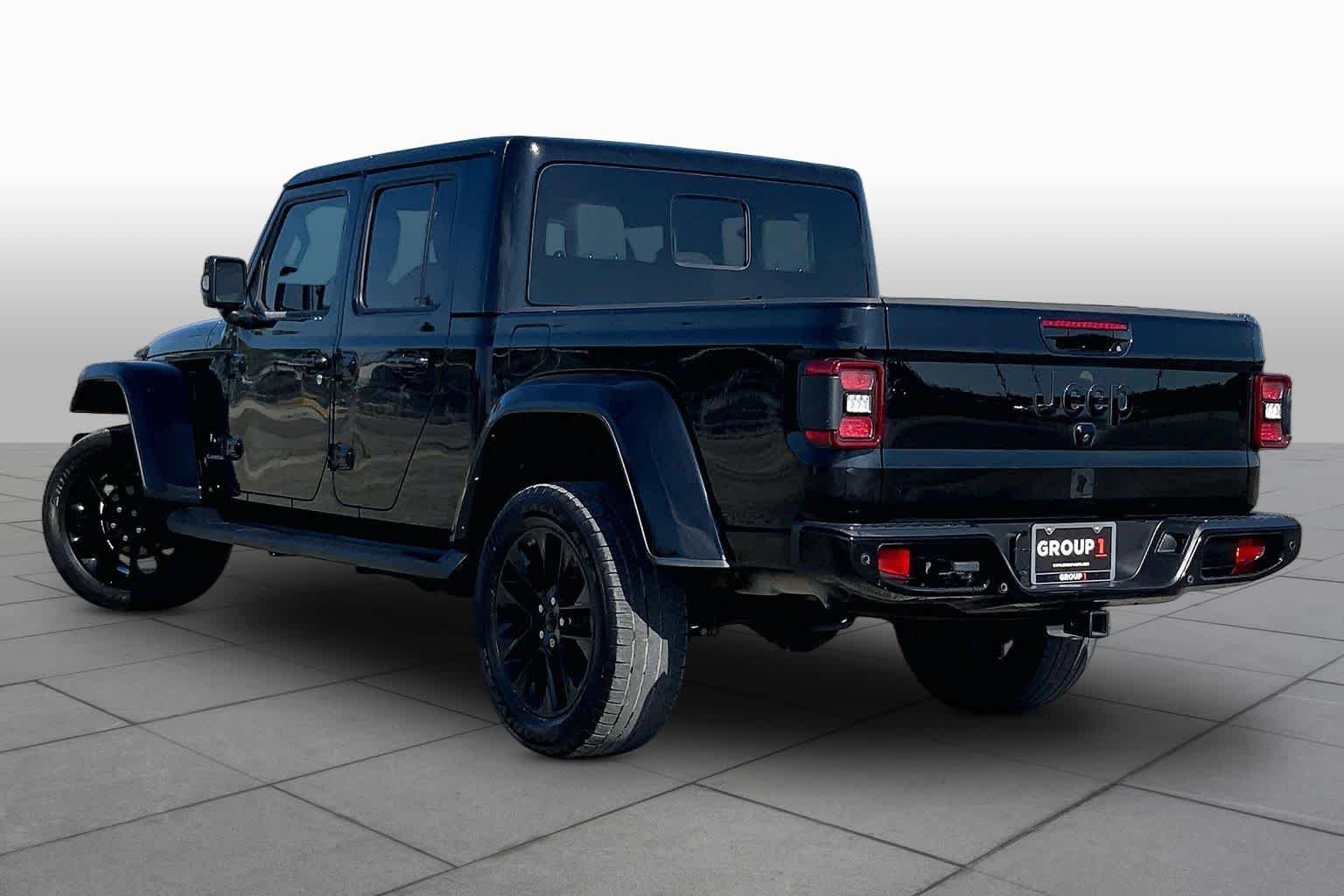Used 2022 Black Clear Coat Jeep High Altitude image 12