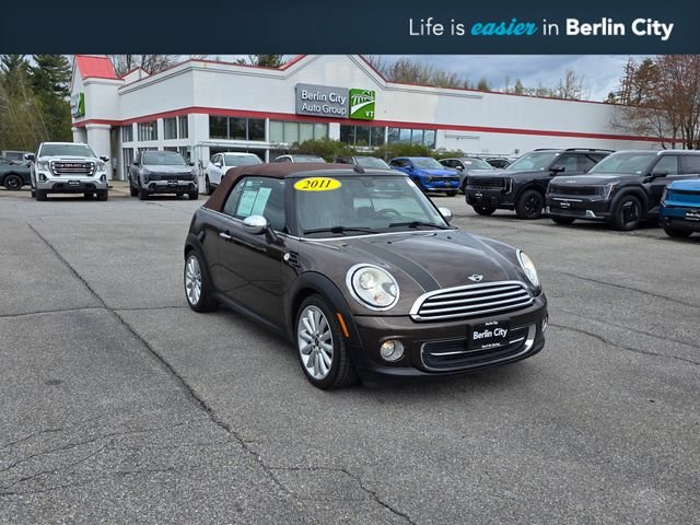 2011 MINI Cooper -'s photo