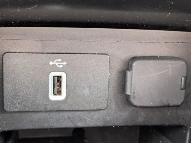 Used 2019 Black Ford Limited image 22