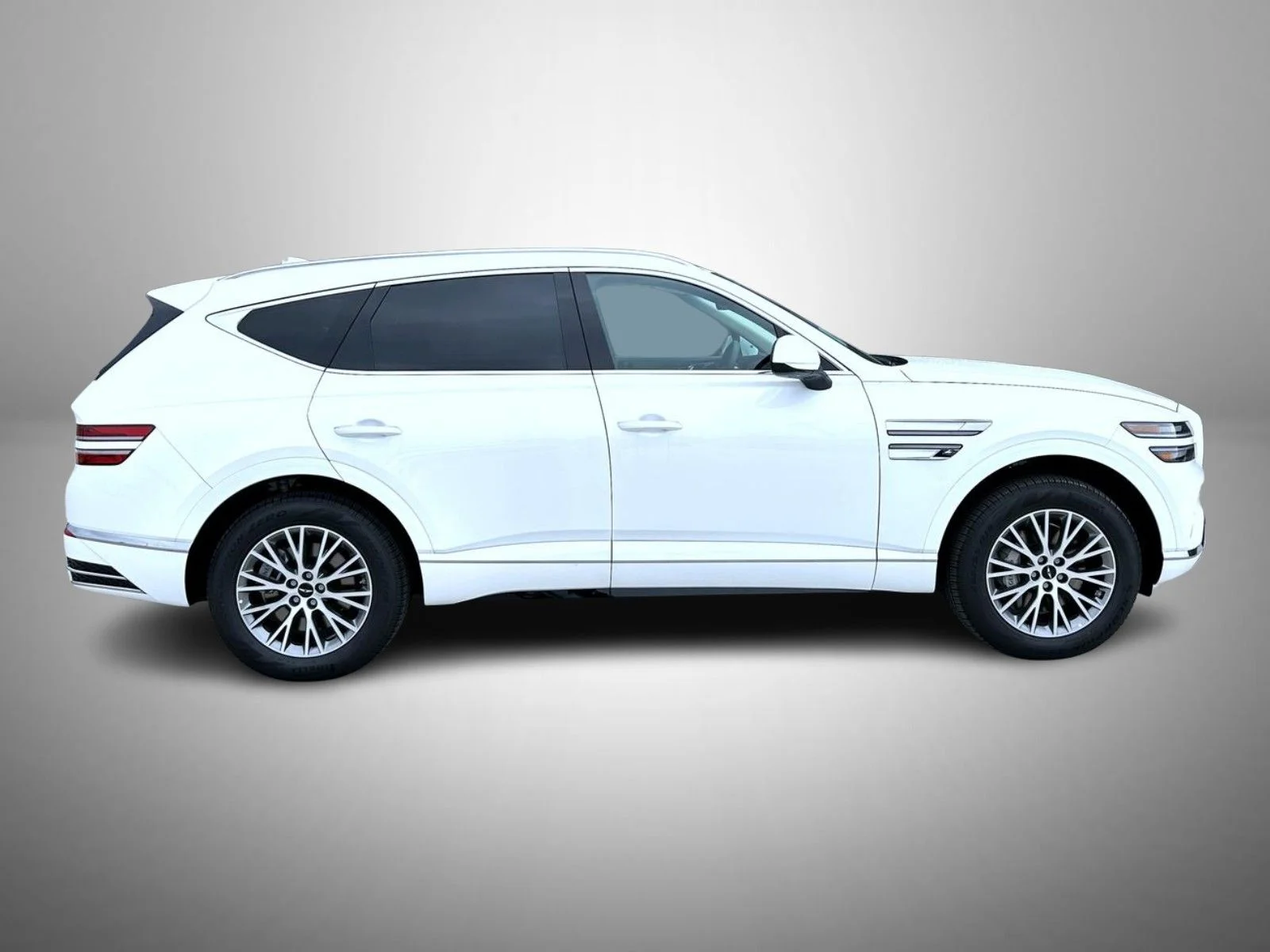 New 2026 White Genesis 2.5T image 4