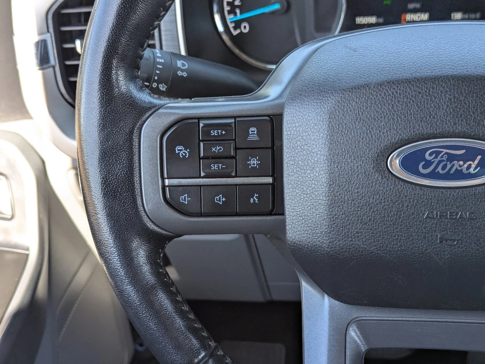 Used 2021 Oxford White Ford XLT image 20