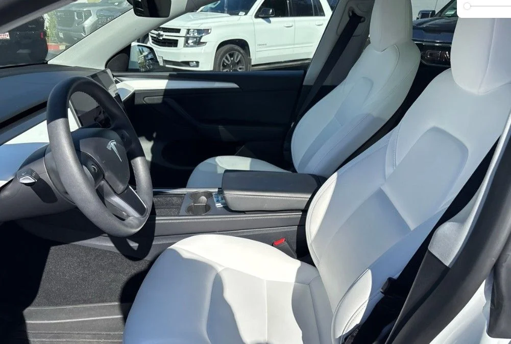 Used 2025 White Tesla Long Range image 5