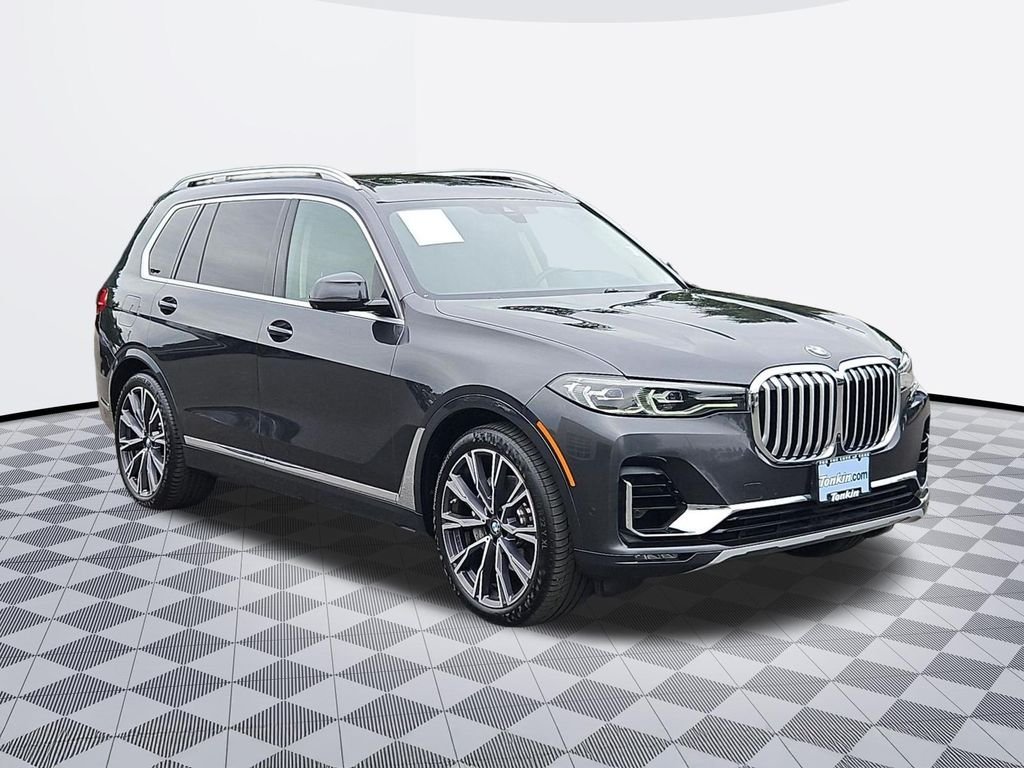 Used 2022 Dark Graphite Metallic BMW xDrive40i image 8