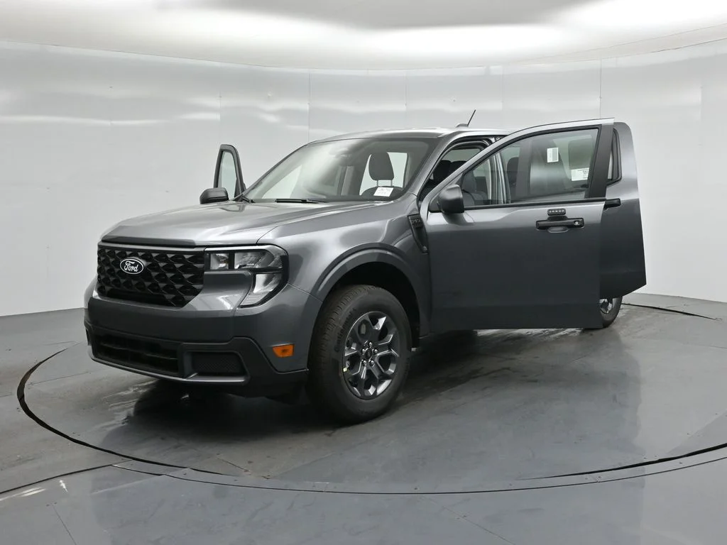 New 2026 Carbonized Gray Metallic Ford XLT image 26
