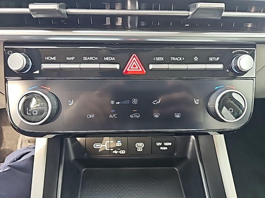 New 2026 White Hyundai SEL AWD image 19