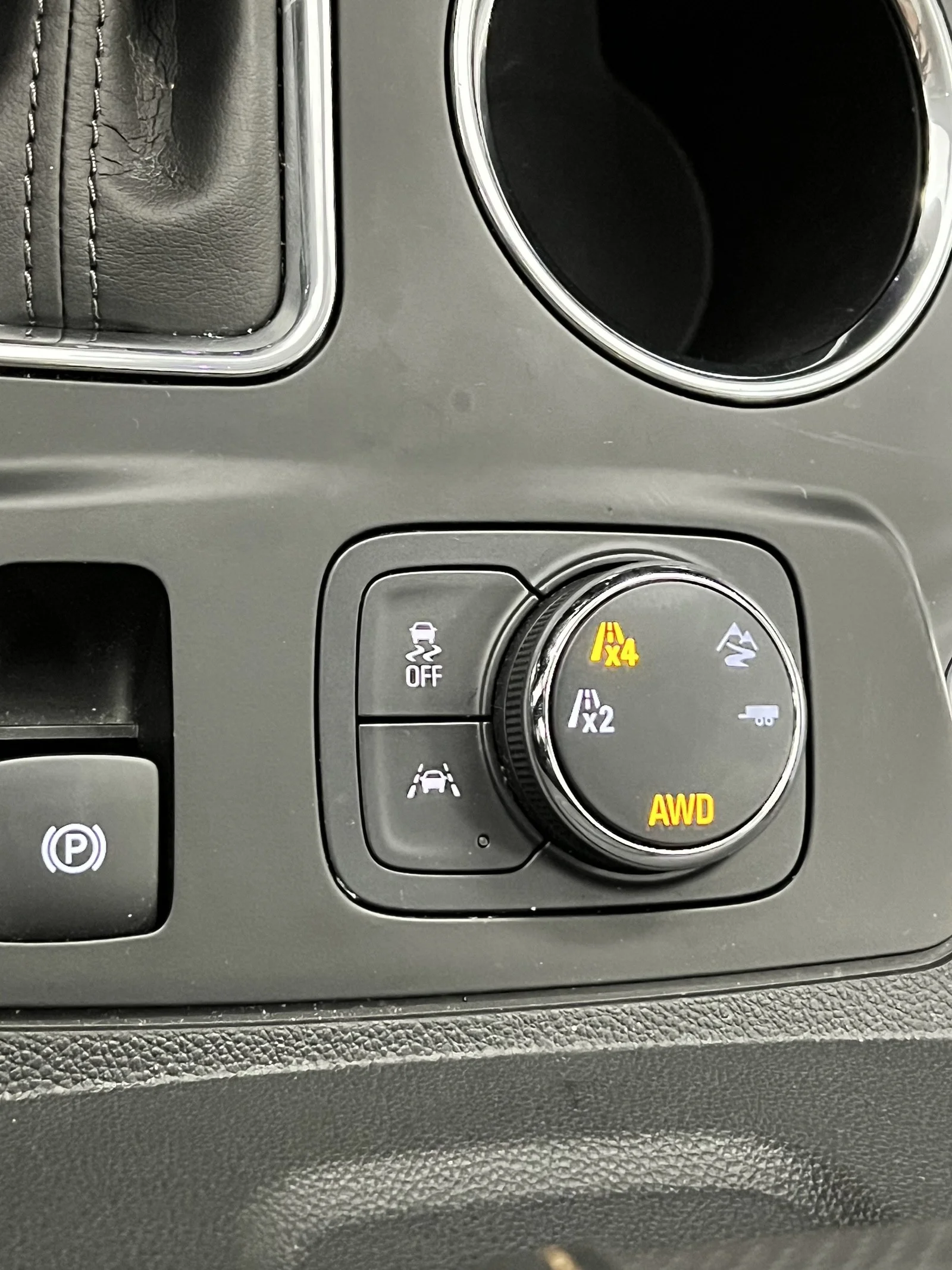 Used 2020 Summit White Chevrolet Premier image 34