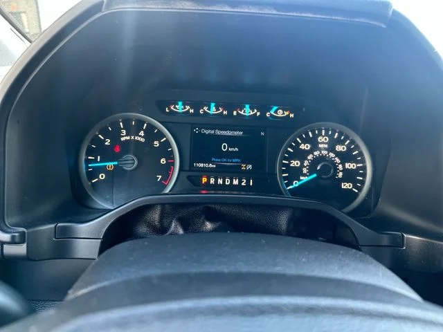 Used 2016 Blue Ford XLT image 11